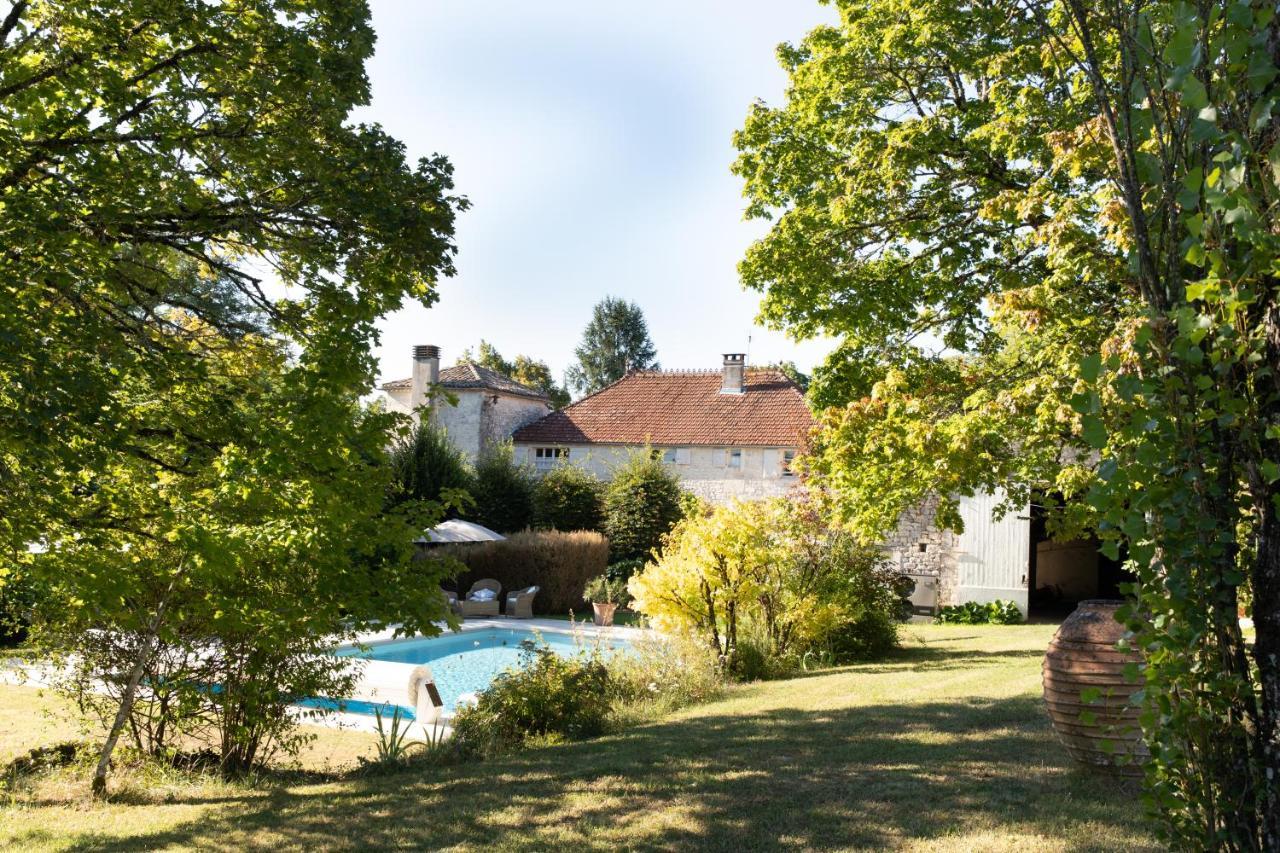 Bed and Breakfast La Grange Du Barry Belveze Exterior foto